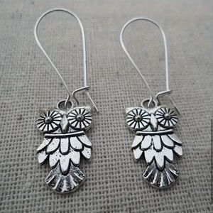 Silver Owl Drop Antiqued Dangle Boho Chic Earrings Jewelry